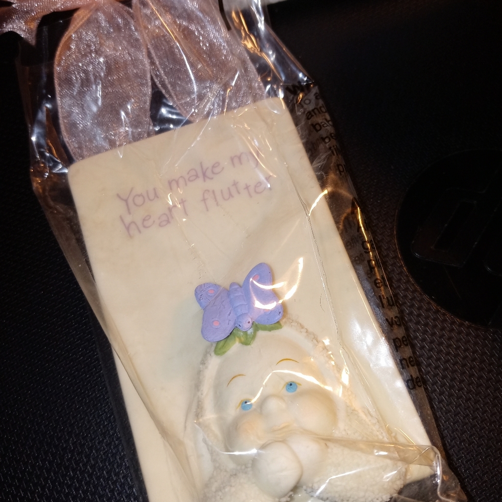 Snowbabies "Flutters and Flowers" Plaque